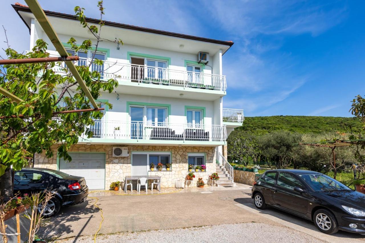 Apartman Tena Punat Exterior photo