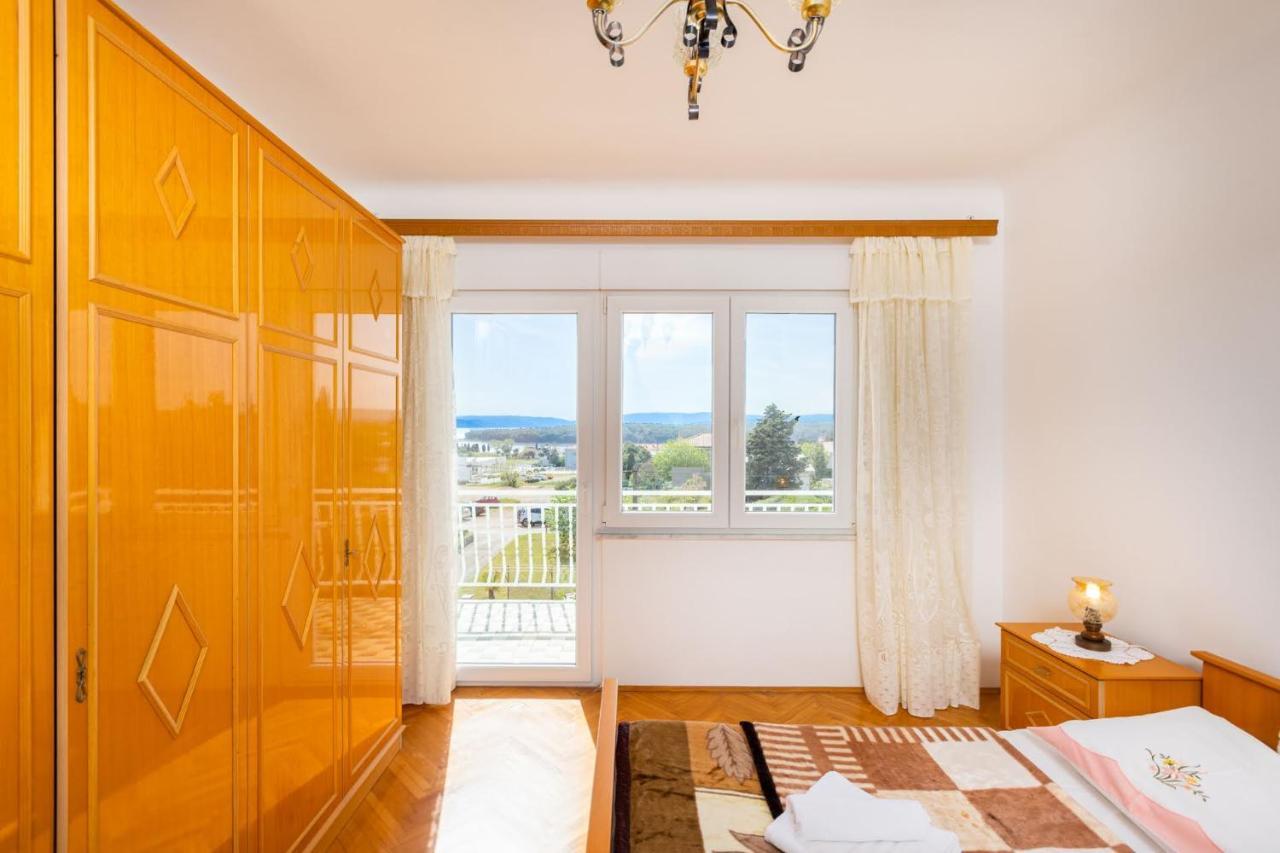 Apartman Tena Punat Exterior photo